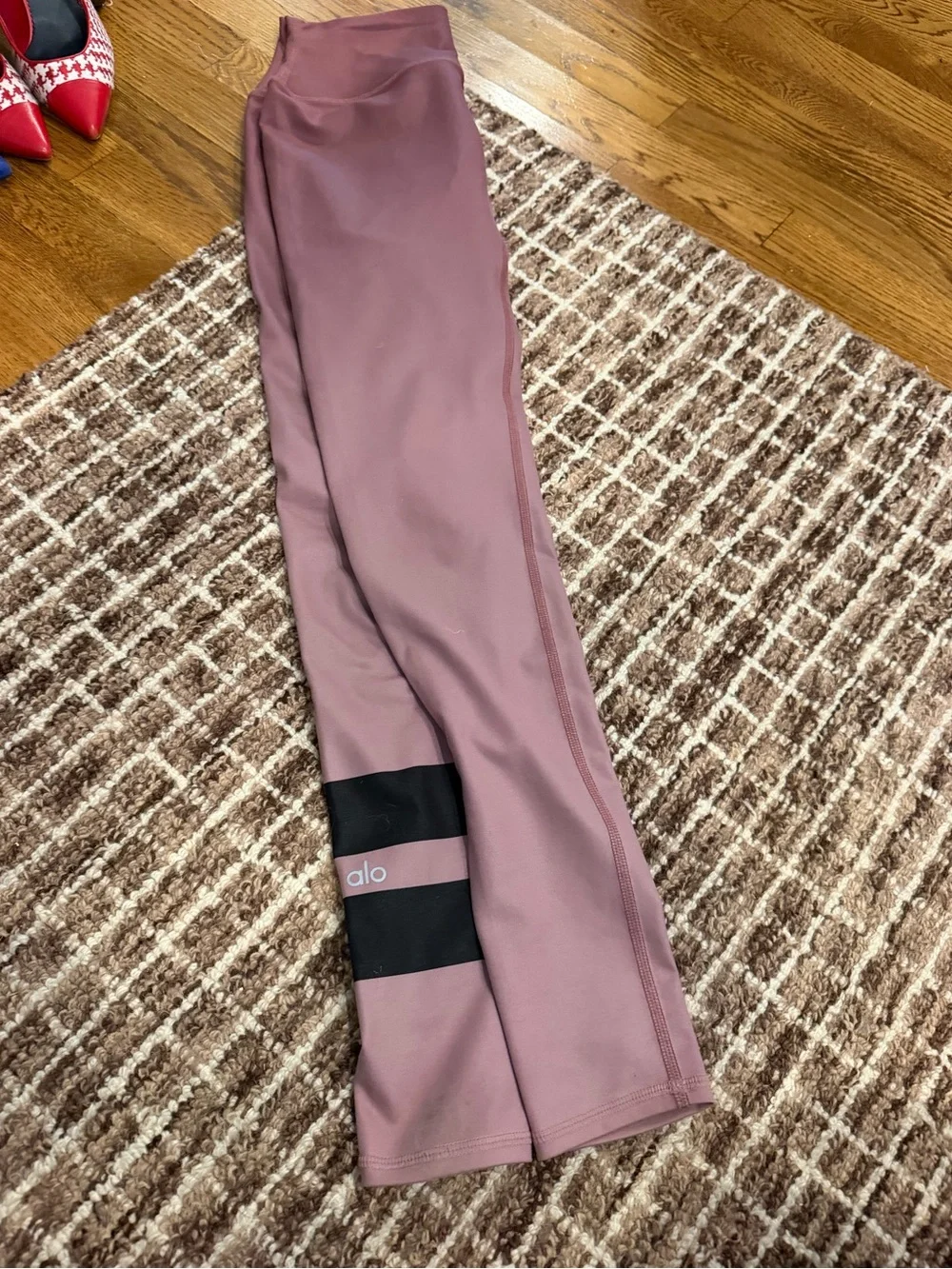 Alo Leggings